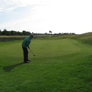 Meet your Posher, Colin